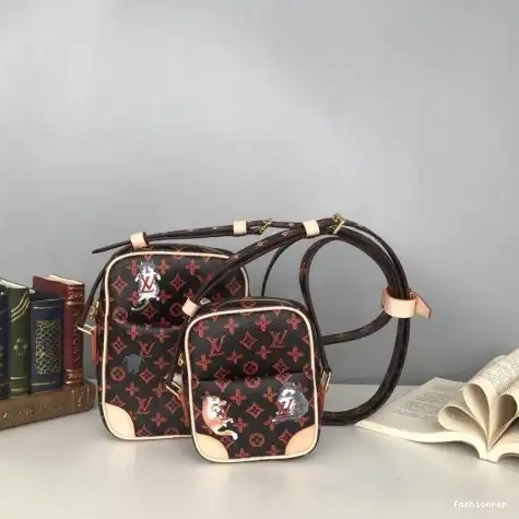 Fashionrepsfam ru Bags LV 19T1L0274 0821